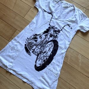 White tee shirt dress